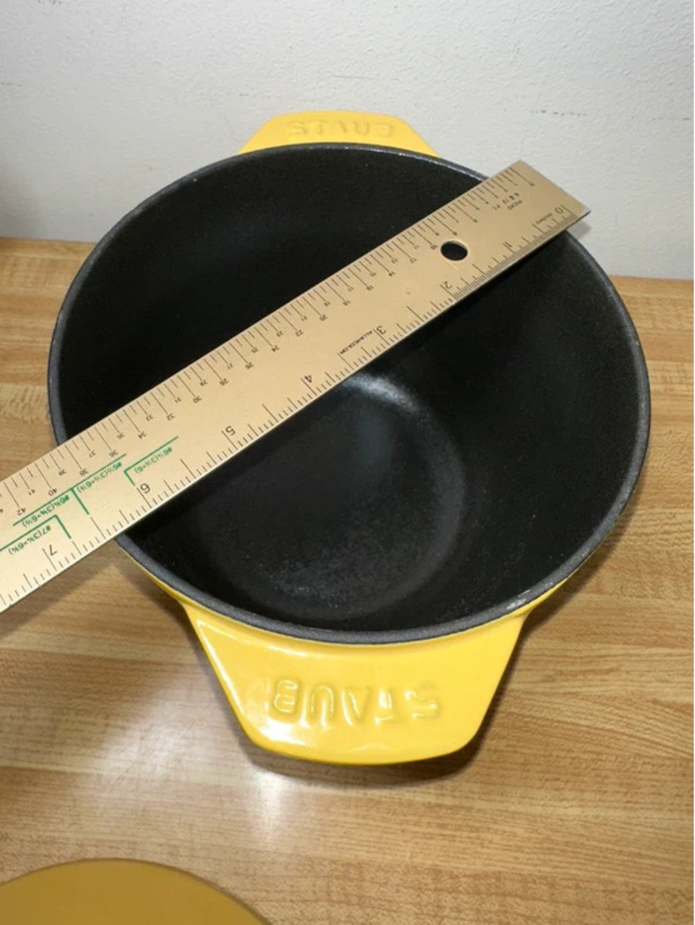 Staub Cast Iron 1.5-Quart Petite French Oven - Picture 6 of 11